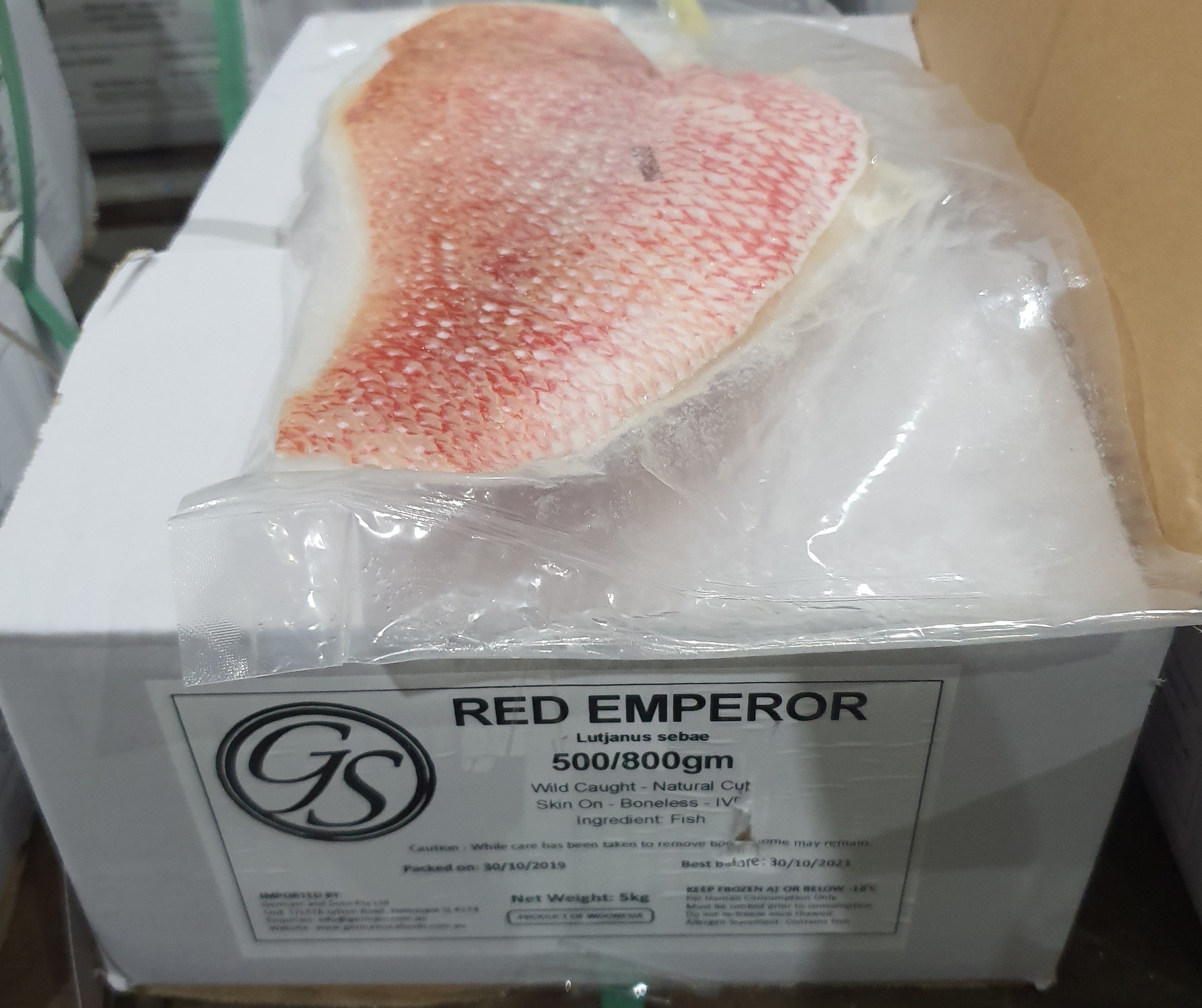 red emperor fillet in vacuum seal on carton