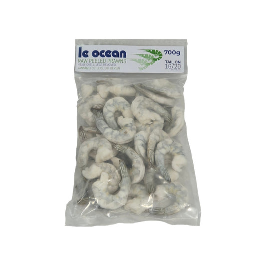 Bag of raw peeled prawns with 'Le Ocean' branding on a white background